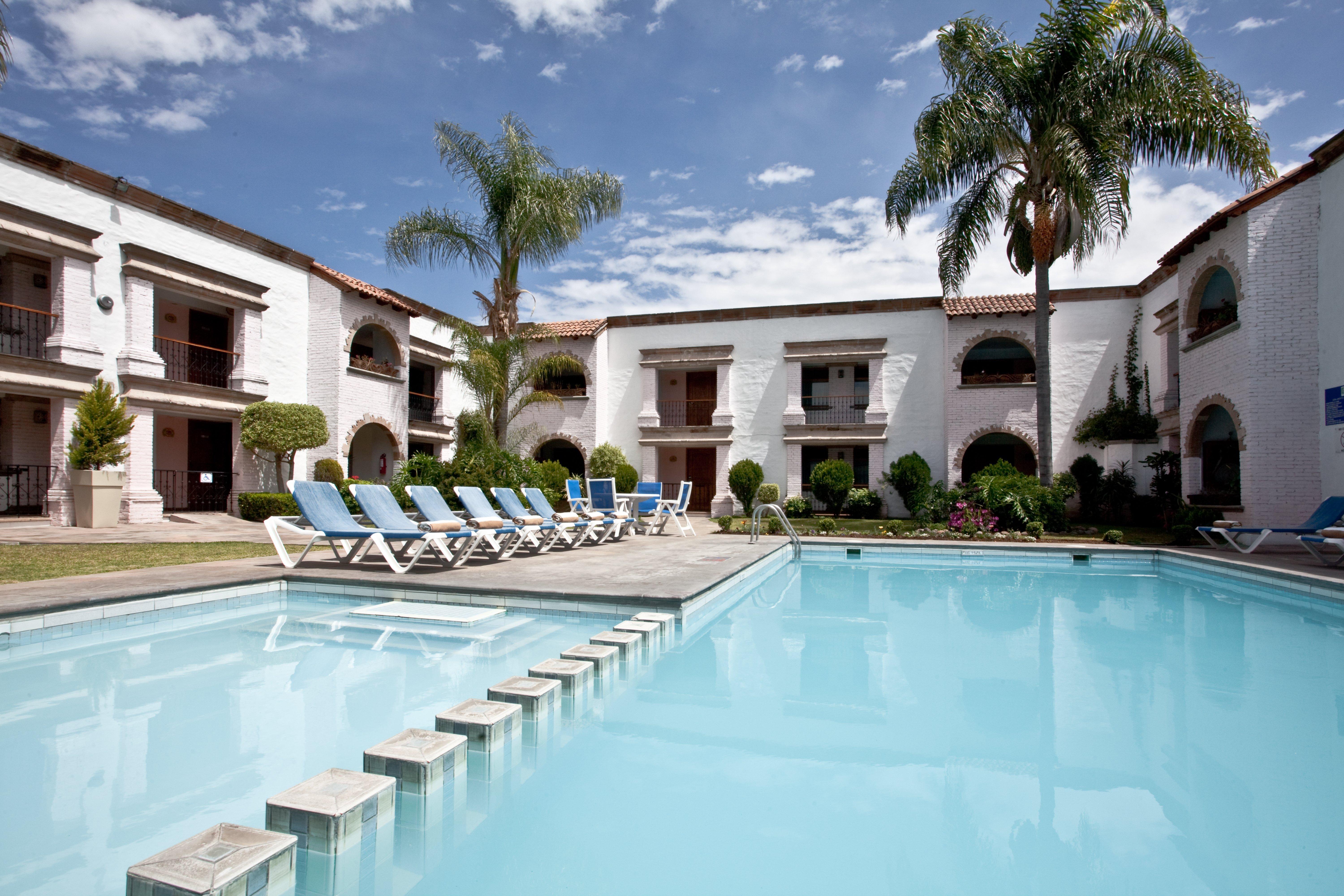 Holiday Inn Express Morelia By Ihg Екстериор снимка