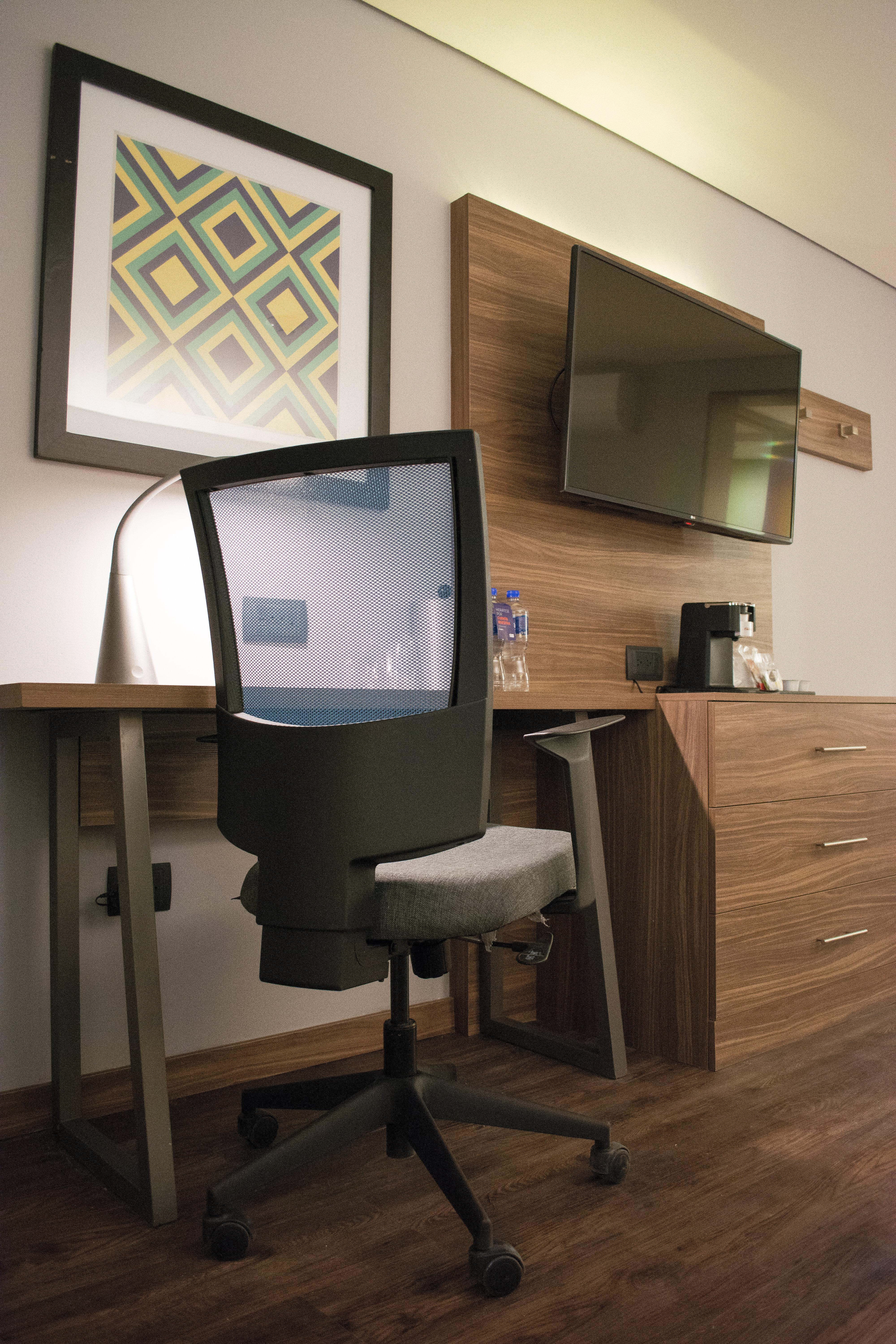 Holiday Inn Express Morelia By Ihg Екстериор снимка