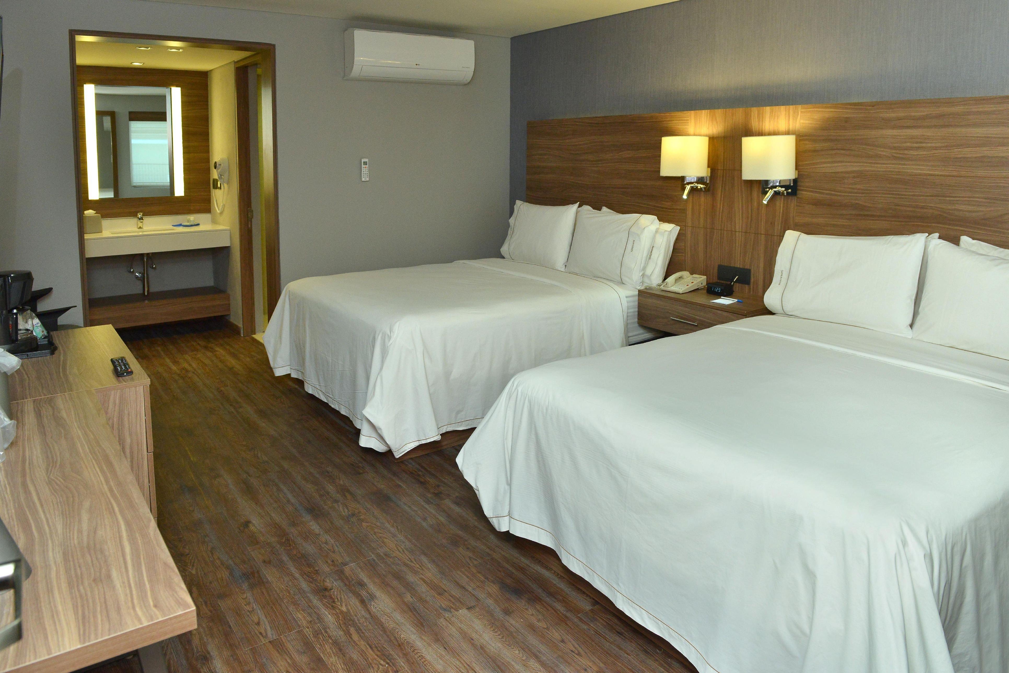 Holiday Inn Express Morelia By Ihg Екстериор снимка