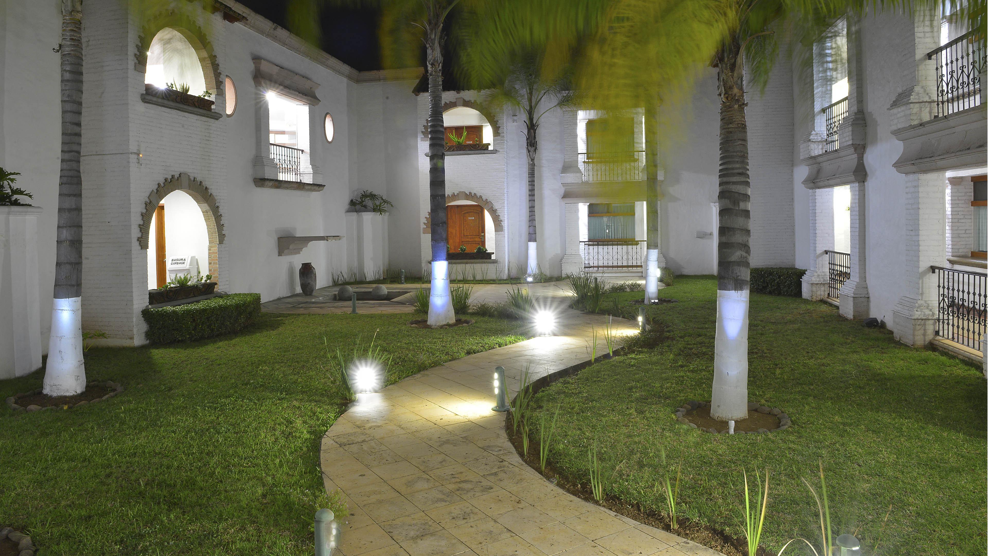 Holiday Inn Express Morelia By Ihg Екстериор снимка