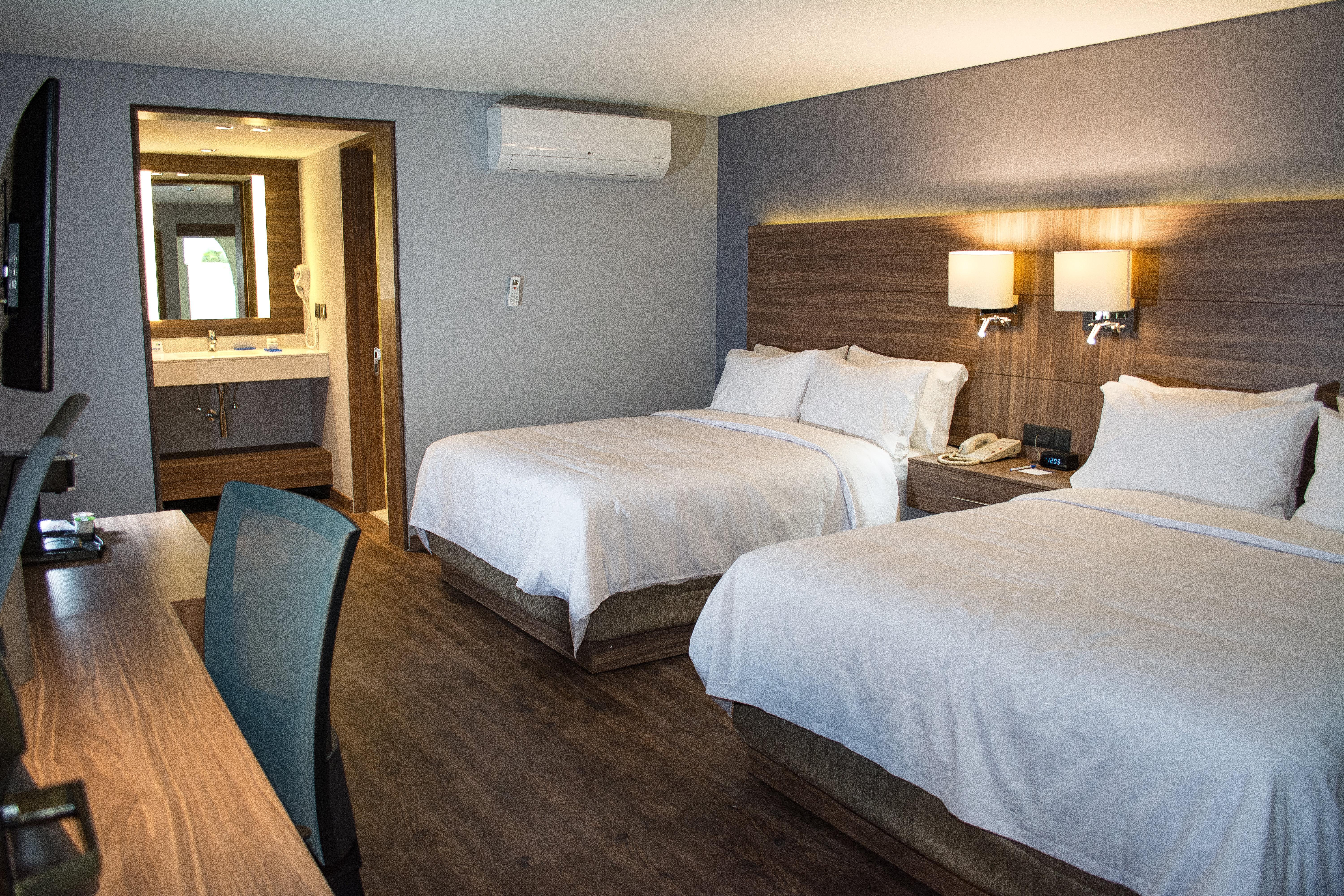 Holiday Inn Express Morelia By Ihg Екстериор снимка