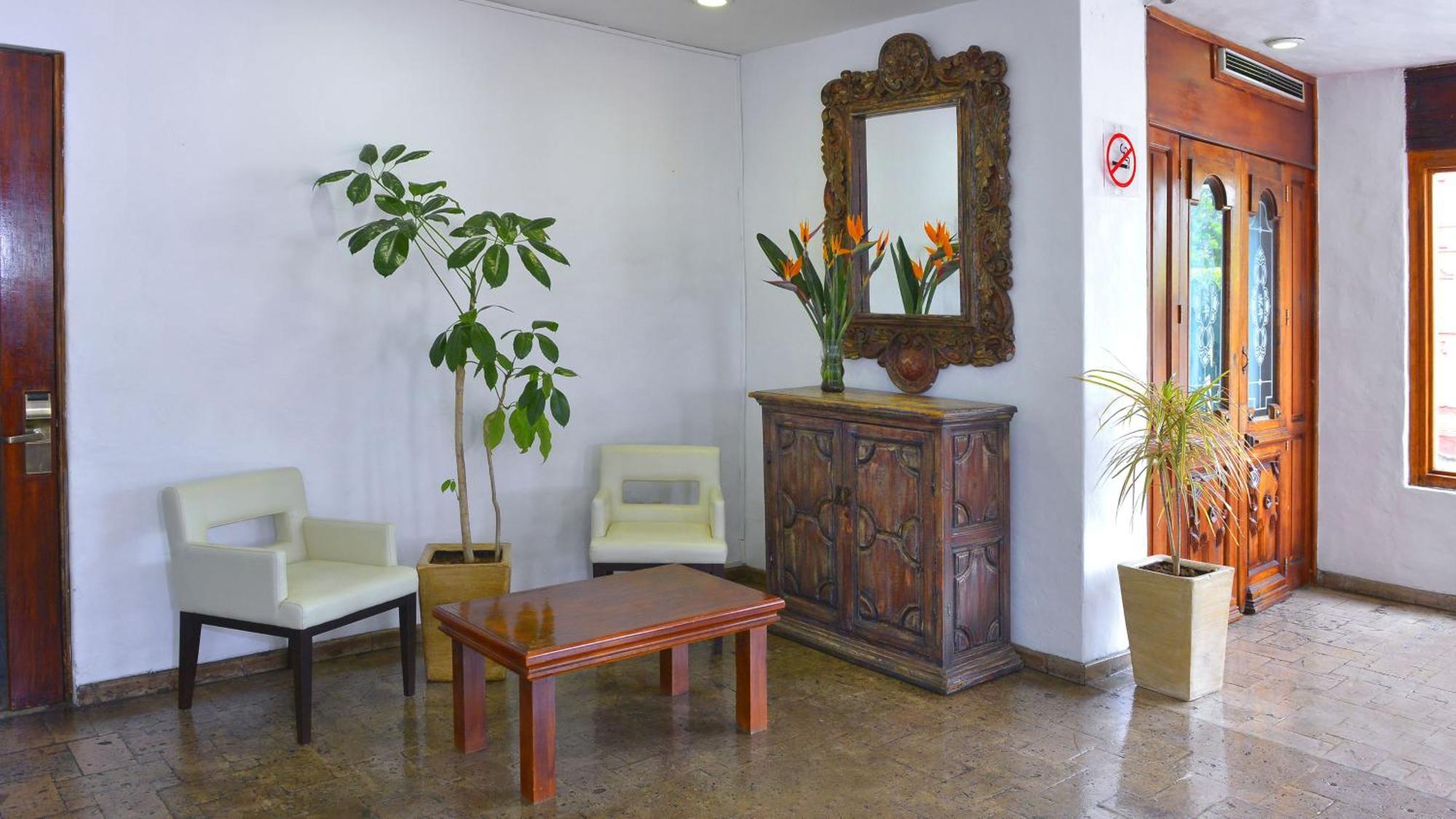 Holiday Inn Express Morelia By Ihg Екстериор снимка