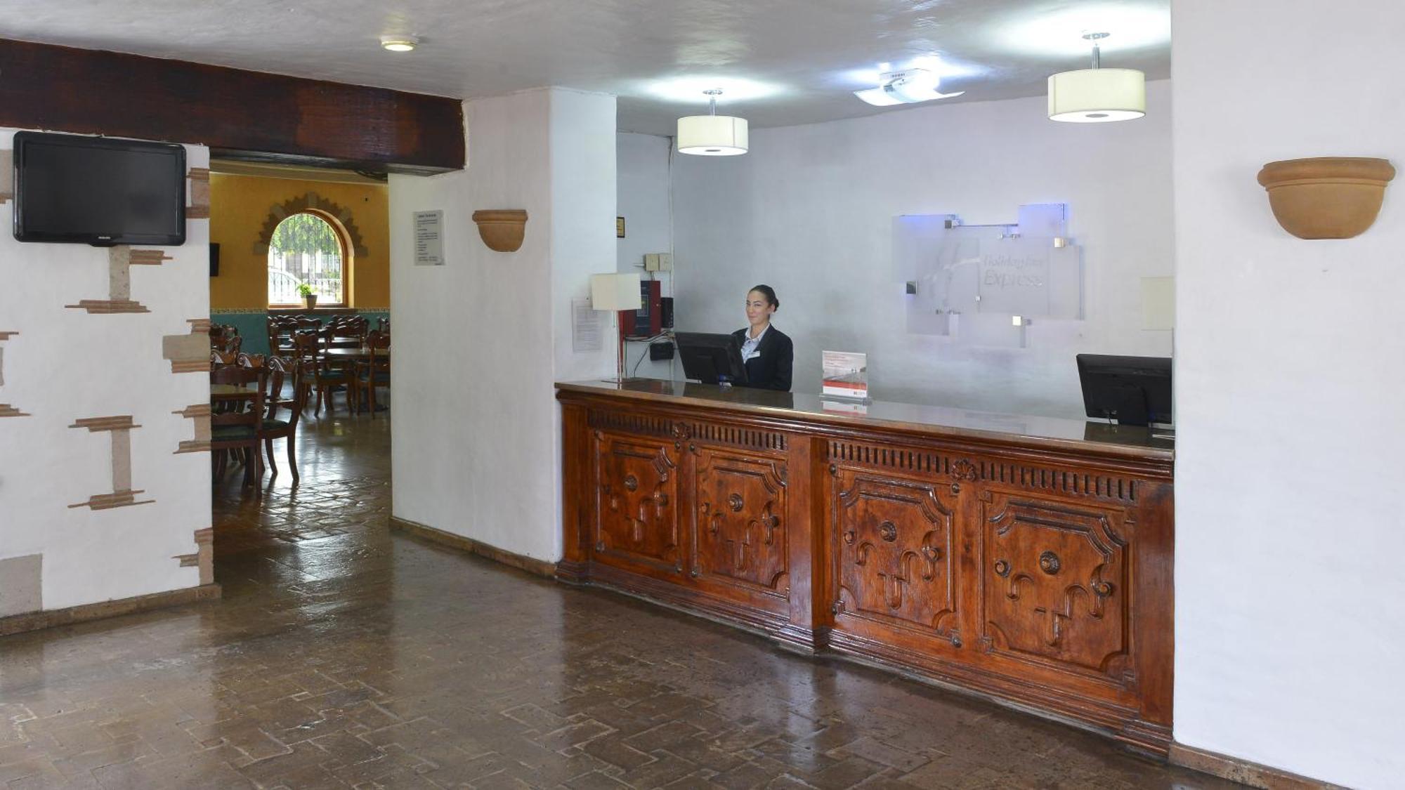 Holiday Inn Express Morelia By Ihg Екстериор снимка